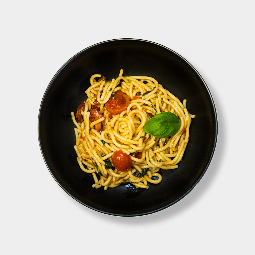 Spaghetti-Basilikum-Salat